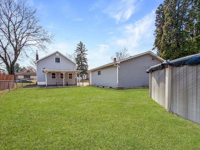 510 W Dewey Street, Freeport, IL 61032
