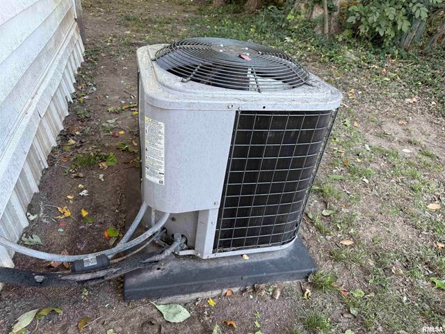 806 Rodd Street, Carterville, IL 62959