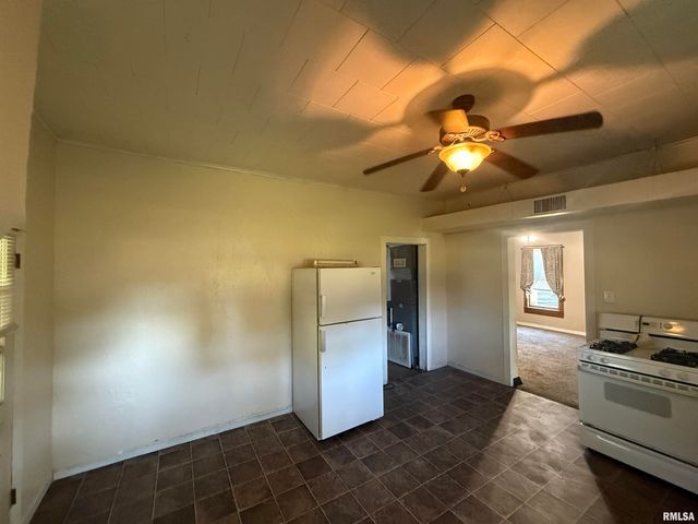 806 Rodd Street, Carterville, IL 62959