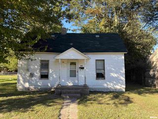 806 Rodd Street, Carterville, IL 62959