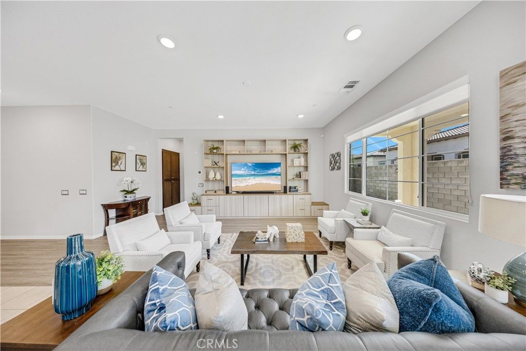 3968 E Amanecer Privado, Ontario, CA 91761 — photo 4