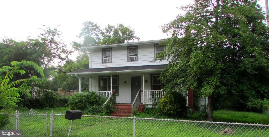 4724 BRANCHVILLE RD, College Park, MD 20740