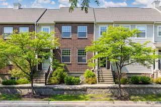 11317 Stratton Avenue 100, Eden Prairie, MN 55344