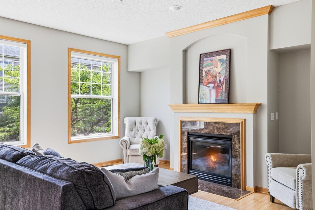 11317 Stratton Avenue 100, Eden Prairie, MN 55344 — photo 3
