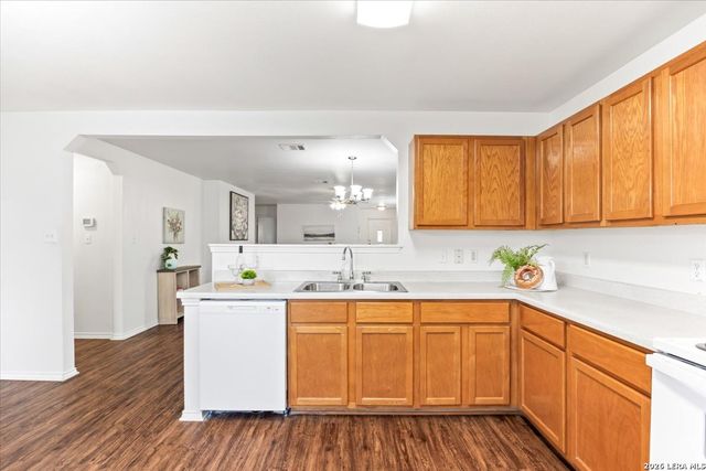 1635 Mason King, San Antonio, TX 78260