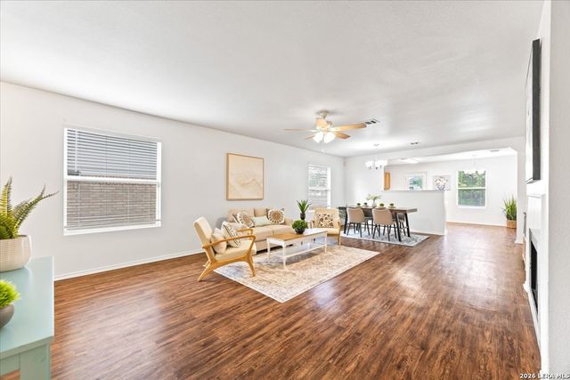 1635 Mason King, San Antonio, TX 78260