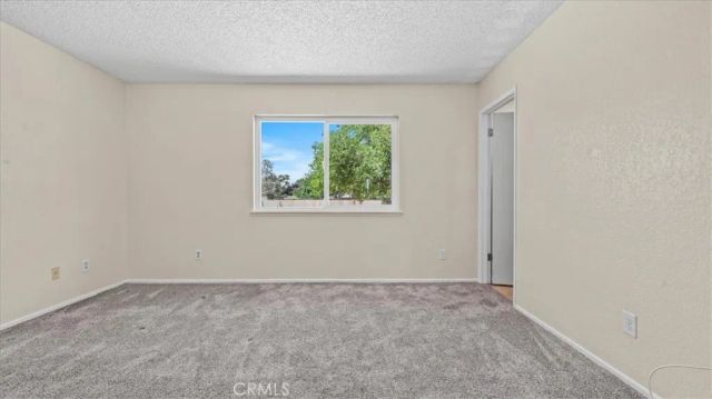18298 Danbury, Hesperia, CA 92345
