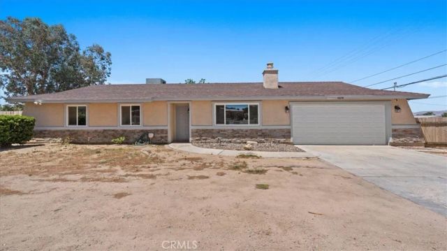 18298 Danbury, Hesperia, CA 92345