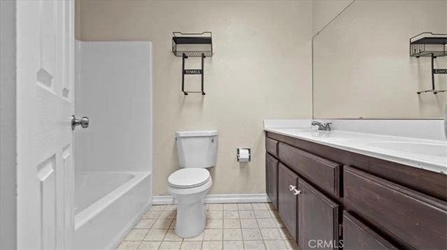 18298 Danbury, Hesperia, CA 92345