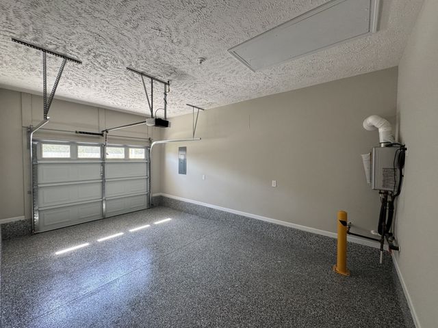 37 Laurel View St, Manchester, TN 37355