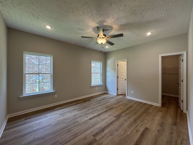 37 Laurel View St, Manchester, TN 37355