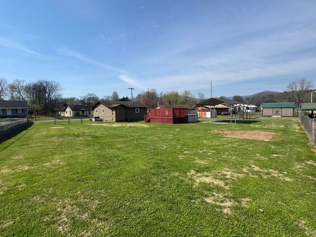 582 11th Avenue, Dayton, TN 37321