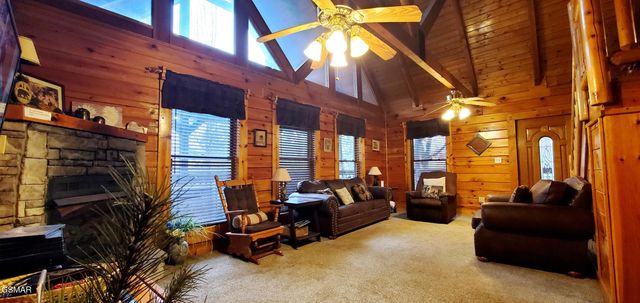 1630 Scenic Woods Way, Sevierville, TN 37876