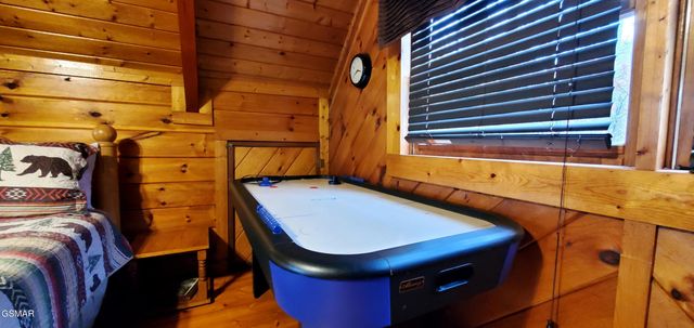 1630 Scenic Woods Way, Sevierville, TN 37876