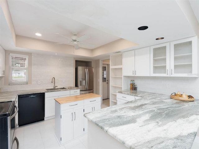 1141 SLEEPY HOLLOW COURT, Venice, FL 34285