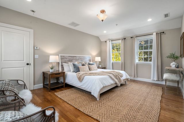 47 High Street 47, Newton, MA 02464