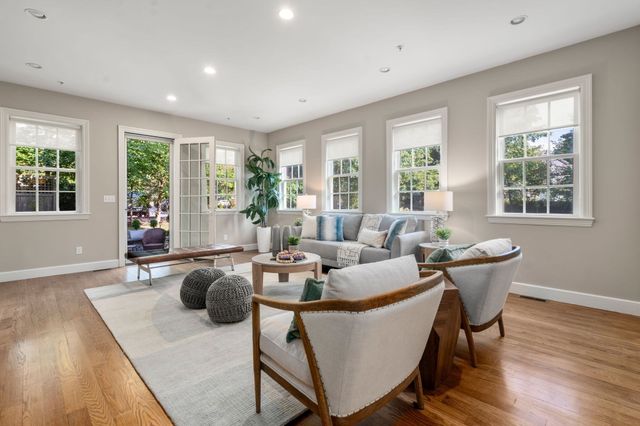 47 High Street 47, Newton, MA 02464