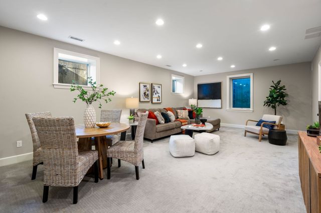 47 High Street 47, Newton, MA 02464