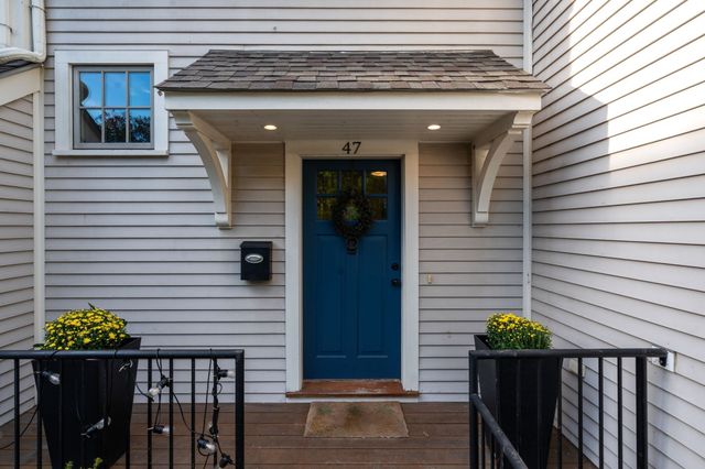 47 High Street 47, Newton, MA 02464