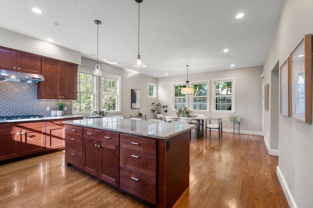 47 High Street 47, Newton, MA 02464