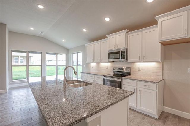 12916 Sewell Avenue, Kansas City, KS 66109