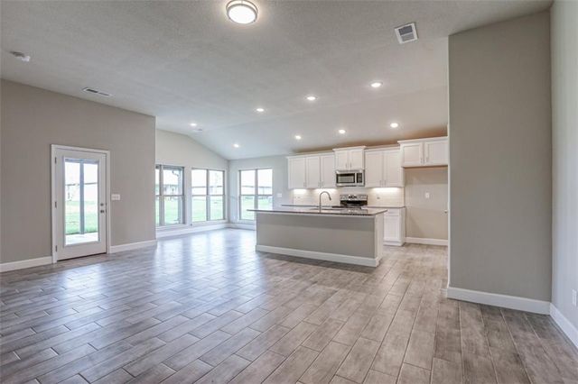 12916 Sewell Avenue, Kansas City, KS 66109