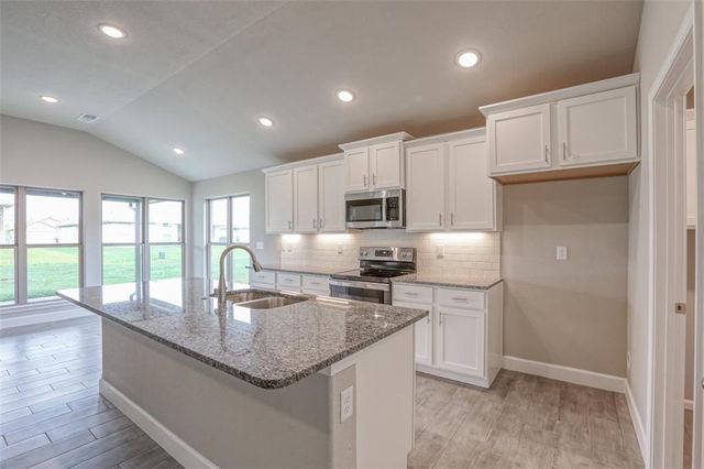 12916 Sewell Avenue, Kansas City, KS 66109