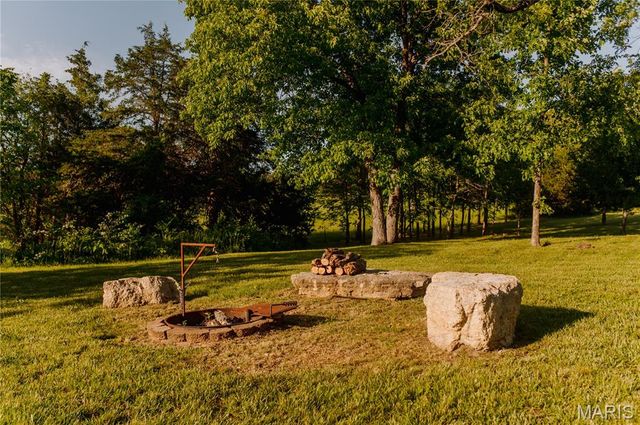 14420 County Road 8050, Rolla, MO 65401