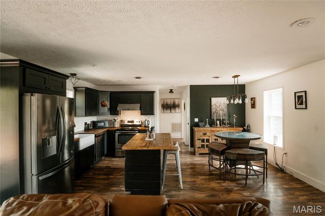 14420 County Road 8050, Rolla, MO 65401