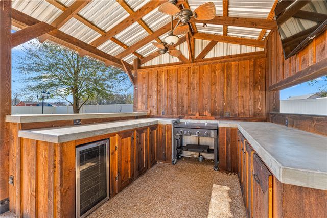 411 Lcr 404, Groesbeck, TX 76642