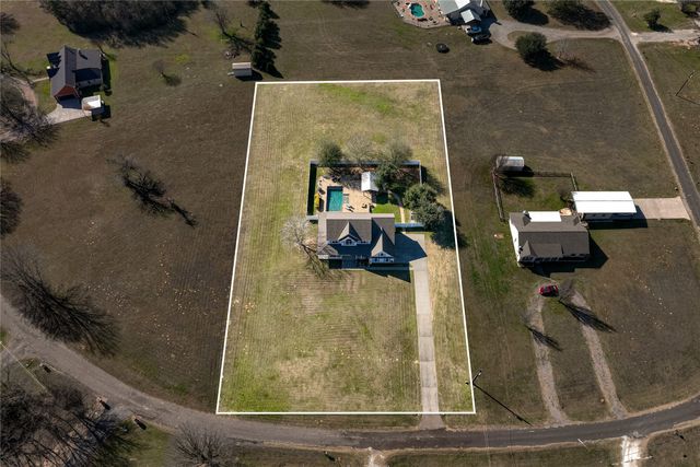 411 Lcr 404, Groesbeck, TX 76642