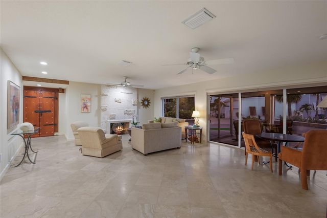 106 49TH STREET, Holmes Beach, FL 34217