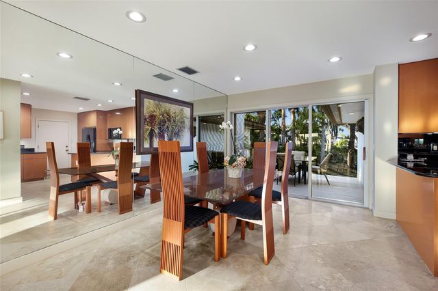 106 49TH STREET, Holmes Beach, FL 34217