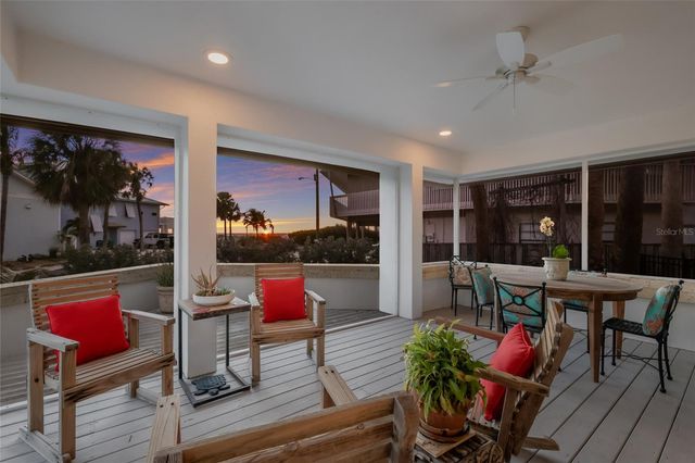 106 49TH STREET, Holmes Beach, FL 34217