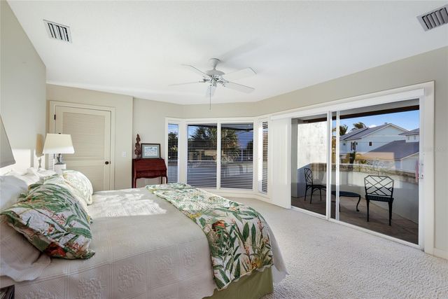 106 49TH STREET, Holmes Beach, FL 34217