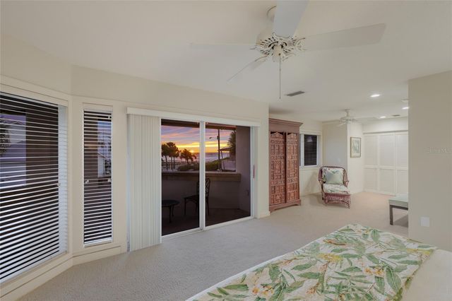 106 49TH STREET, Holmes Beach, FL 34217