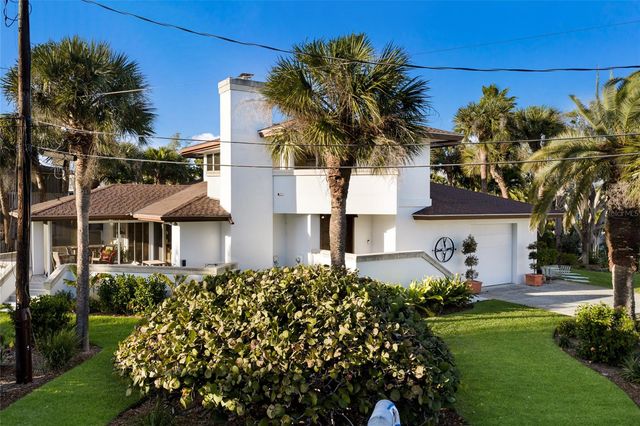 106 49TH STREET, Holmes Beach, FL 34217