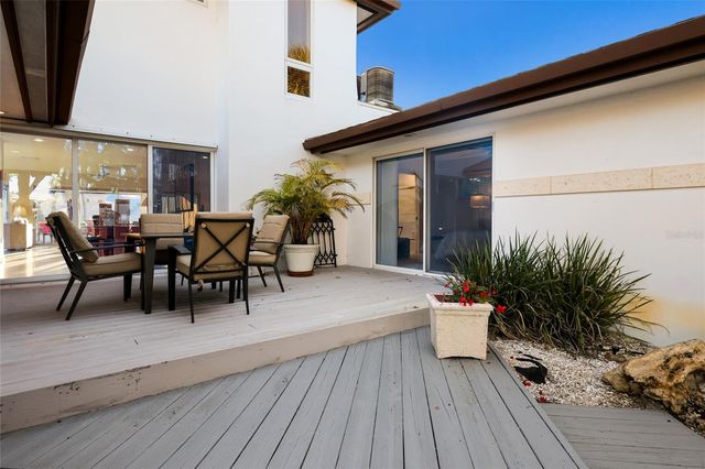 106 49TH STREET, Holmes Beach, FL 34217