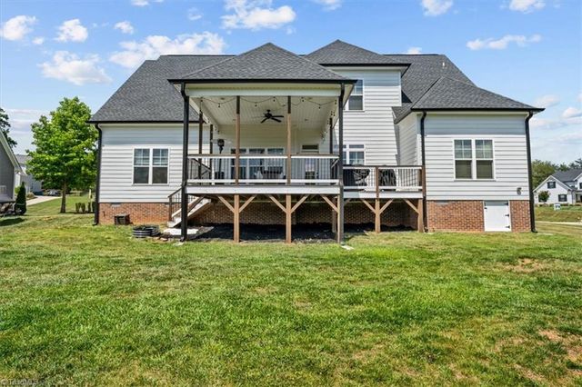 7105 Rae Farms Way, Greensboro, NC 27455