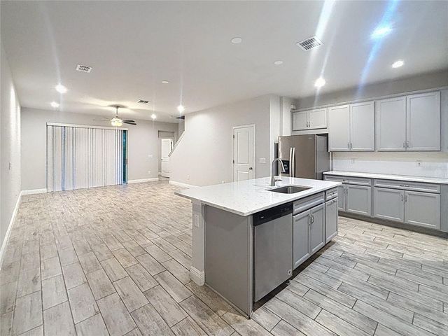 6025 GRAND SONATA AVENUE, Lutz, FL 33558