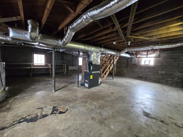 328 Edmondson Ferry Rd, Clarksville, TN 37040