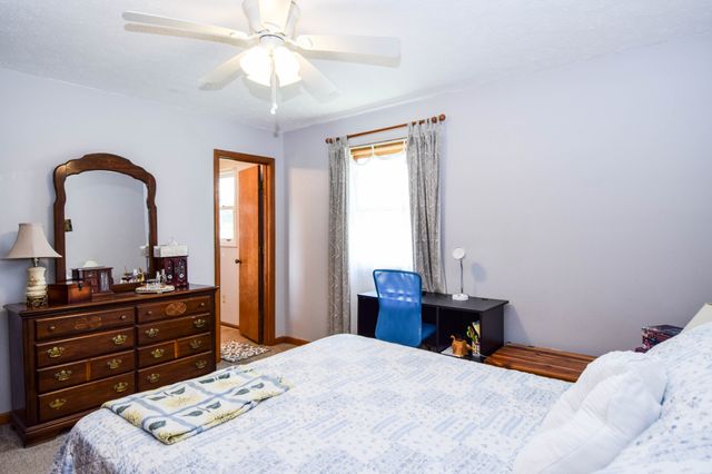 135 Old Hwy 52W, Portland, TN 37148