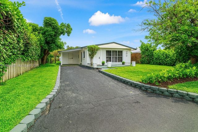 909 NE 7th Street, Pompano Beach, FL 33060