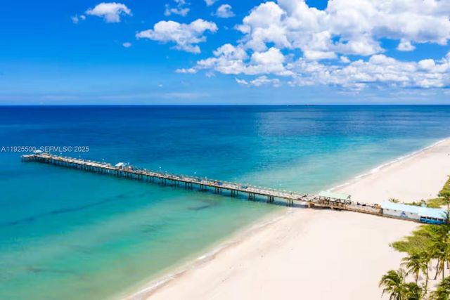 909 NE 7th Street, Pompano Beach, FL 33060