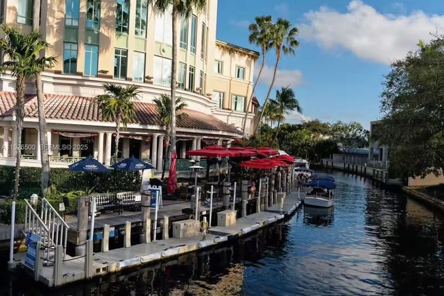 909 NE 7th Street, Pompano Beach, FL 33060