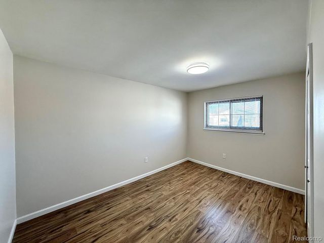 27032 Joan Street, Taylor, MI 48180