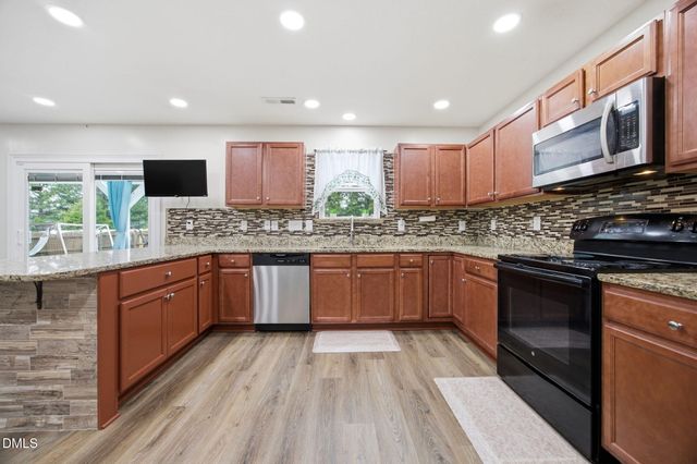 709 Tannerwell Avenue, Wake Forest, NC 27587