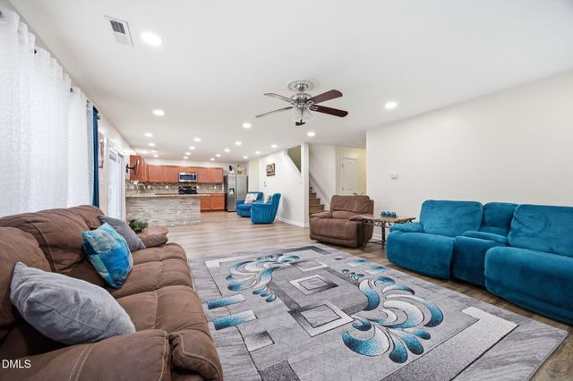 709 Tannerwell Avenue, Wake Forest, NC 27587