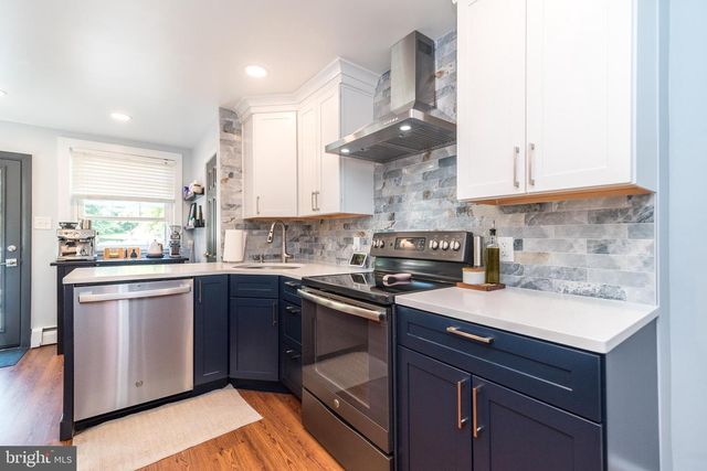 218 BUCHANAN ST, Phoenixville, PA 19460