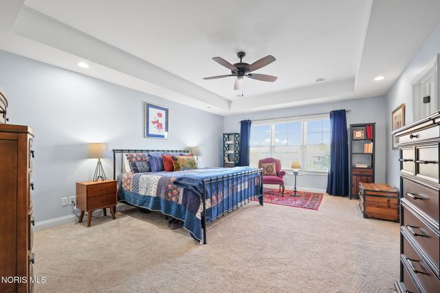 3832 Timber Valley Drive, Maumee, OH 43537